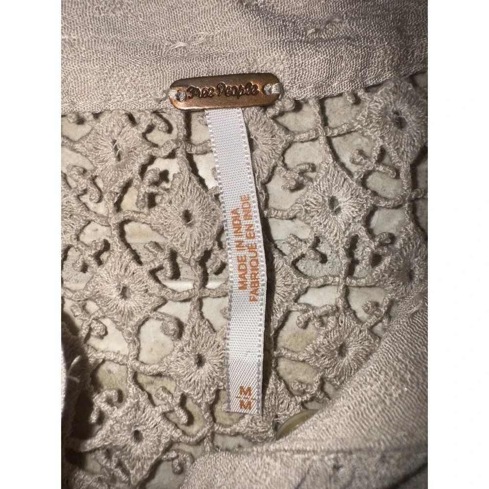 Free People Beige Long Flowy Boho Button Down Top w/Lace Back‎ Size M